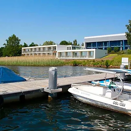 Strandhotel Senftenberger Hotel