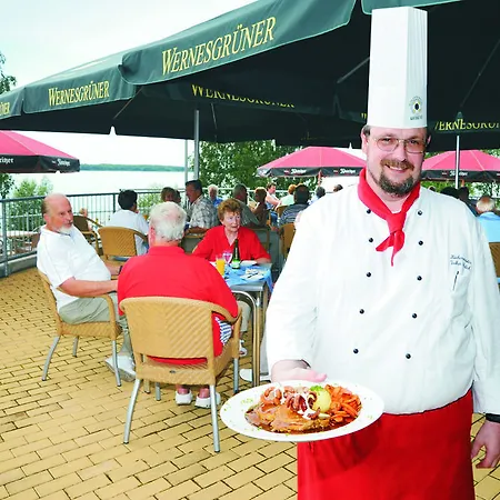 Szálloda Strandhotel Senftenberger