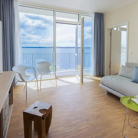 호텔 Strandhotel Senftenberger 센프텐베르크