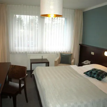 Strandhotel Senftenberger Szálloda
