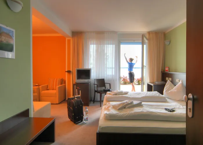 Strandhotel Senftenberger See سنفتنبرغ