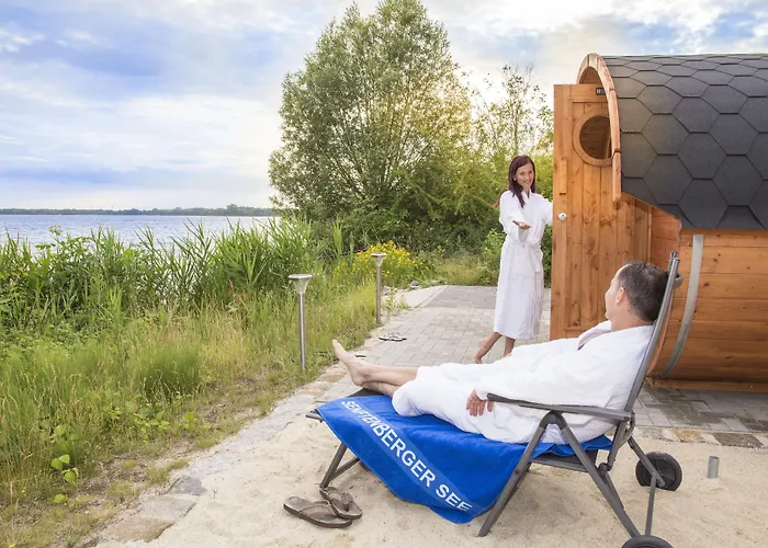 Strandhotel Senftenberger Hotel