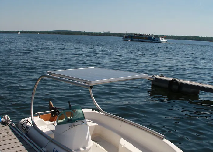 Strandhotel Senftenberger See فندق 3*