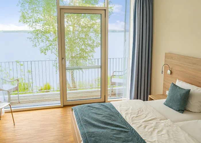 Strandhotel Senftenberger See سنفتنبرغ